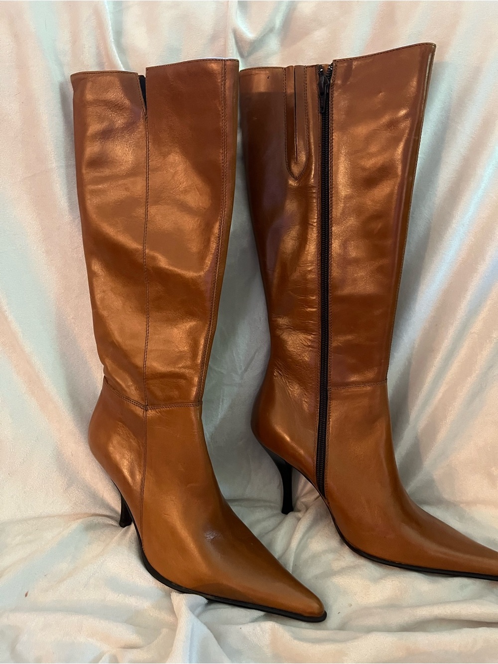 Made in Italy Women's Brown Leather Knee-High Pointed Toe Boots